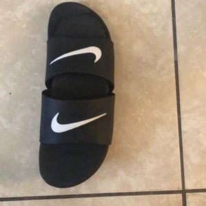 Nike slides